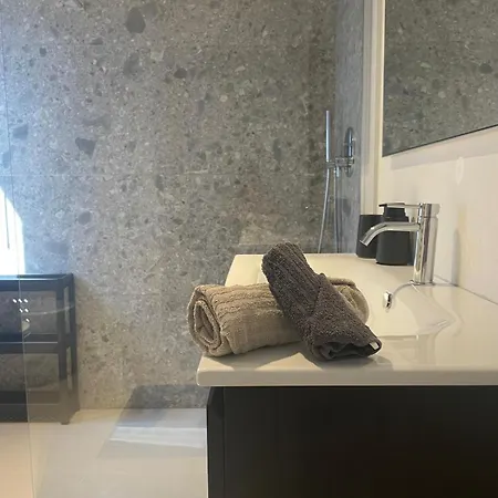 Διαμέρισμα Luxury Piscina E Mare A 5 Min Τζεσόλο Λίντο